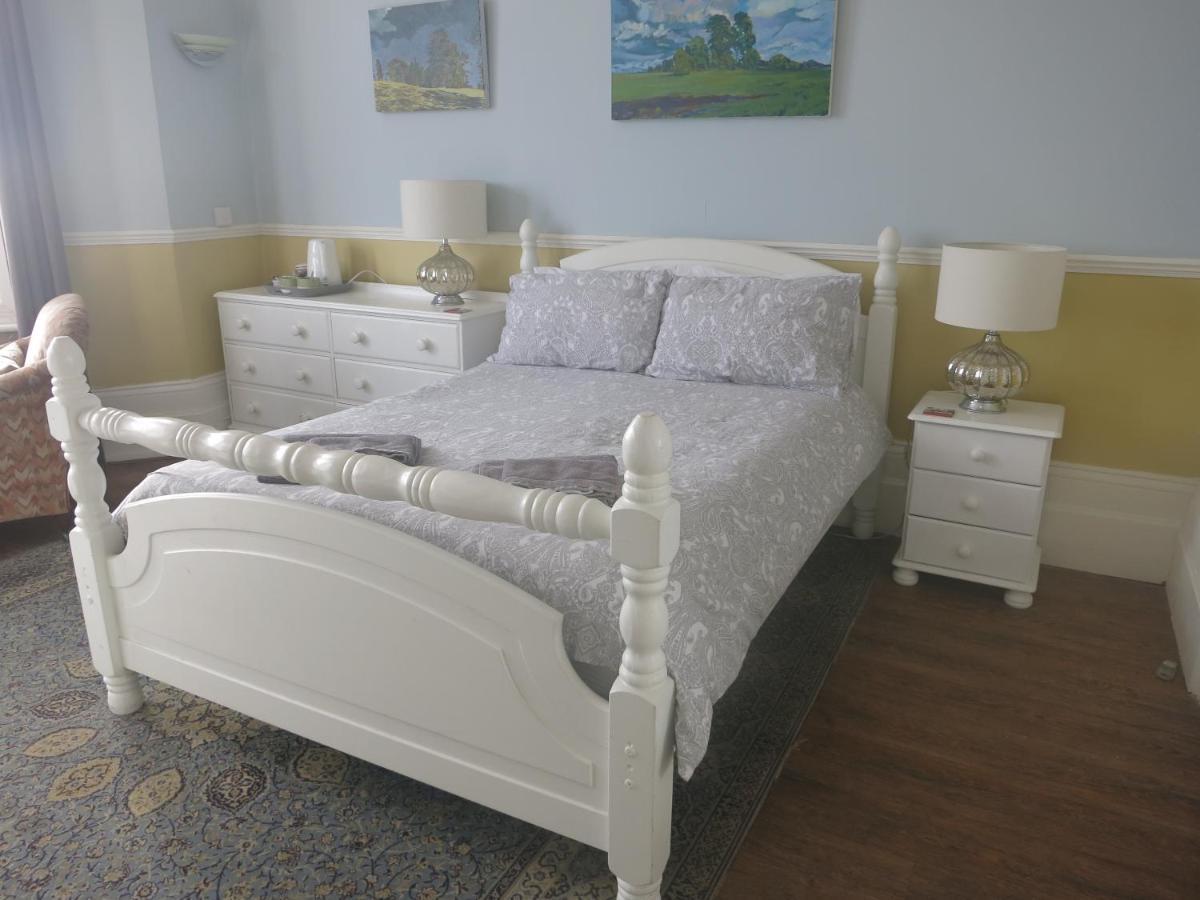 Marine View Guest House Worthing Eksteriør billede