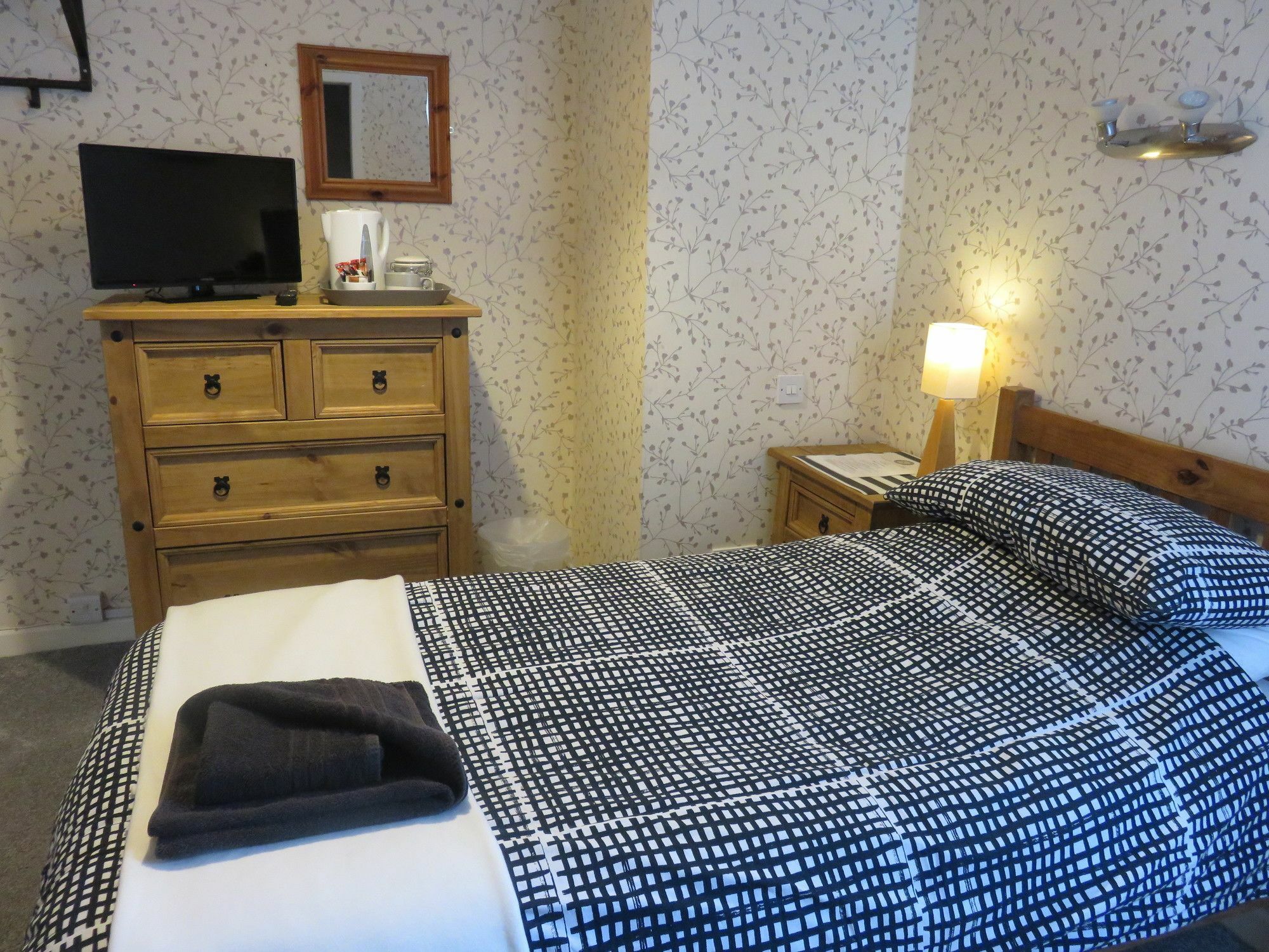 Marine View Guest House Worthing Eksteriør billede